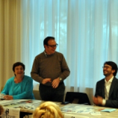 Da sinistra. Loredana Carrain, presidente della Società Canottieri Sirio di Ivrea, l'assessore alla cultura Andrea Benedino e Stefano Musso